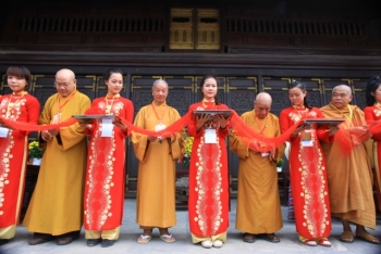Tưng bừng triển lãm mỹ thuật Phật giáo đương đại tại Vesak 2014
