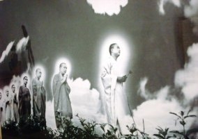 Người chết sau 49 ngày tiếp tục cầu siêu được không?