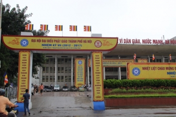 Chùm ảnh: Hà Nội trước thềm khai mạc Đại hội đại biểu Phật giáo