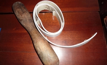 Những em bé bị bạo hành vì hạnh phúc rêng của cha mẹ