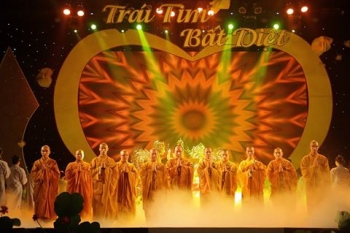 Hoành tráng chương trình văn nghệ “Trái tim bất diệt” tại TPHCM