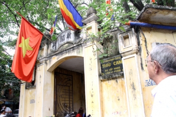 Xót ni cô đẹp... thác oan ở giếng cổ chùa Thái Cam