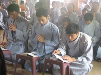 Khoá tu một  ngày an lạc tại chùa An Thái