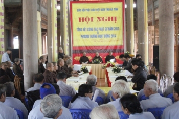 Phật giáo Hà Tĩnh tổ chức Hội nghị tổng kết công tác Phật sự năm 2013
