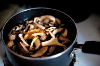 Tự chế nước dùng chay