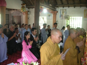 Lễ  hằng thuận tại chùa An Thái Nghệ An