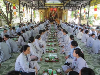 Chùa Sắc tứ Minh Thiện khóa tu “Một ngày an lạc” lần thứ 43