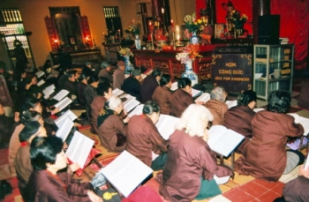 Tại sao chúng ta phải tụng kinh?