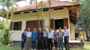 Đón năm mới 2013 nơi “Ta Bà Cực Lạc”