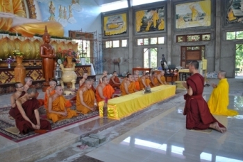 Trong câu chuyện của Đàm Vĩnh Hưng và 2 nhà sư: Cần nhất là tấm lòng vị tha