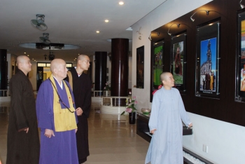 Hòa thượng Yoshimizu Daichi thăm chùa Hoằng Pháp