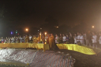 Chùa Cảm Sơn Hà Tĩnh tổ chức Đại lễ Phật đản PL 2558