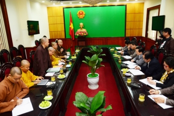 UB tổ chức Đại lễ Vesak 2014 họp với UBND tỉnh Ninh Bình