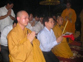 Vì sao nhà nước nên hỗ trợ cho việc phát triển Phật giáo?