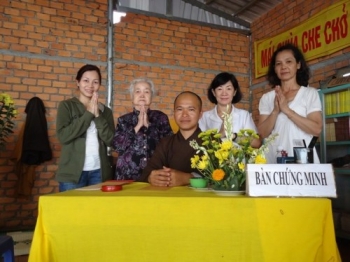 Chùm ảnh đầu năm về DakNong đến chùa lễ Phật