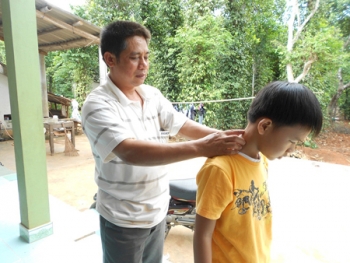 Vị lương y với bài thuốc thần kì chữa bệnh chó dại cắn