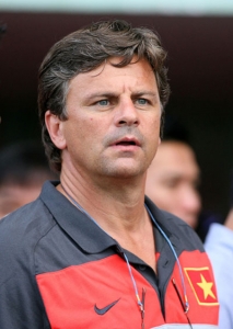 "Quà Noel" gửi HLV trưởng đội tuyển bóng đá Việt Nam