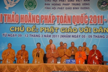 Hoằng pháp: Cần những giải pháp mang tính thời đại