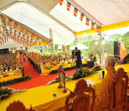 HT Thích Bảo Nghiêm thuyết giảng ' Công đức tạc tượng Phật '