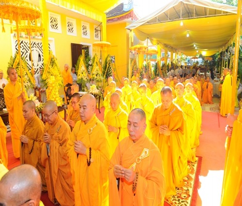 TT. Huế: Các đoàn phúng viếng lễ tang Trưởng lão Hòa thượng Thích Đức Phương