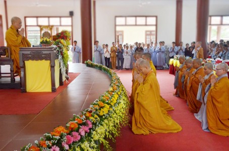 Hà Tĩnh: Lễ khai pháp khóa hạ an cư PL 2563 – DL 2019