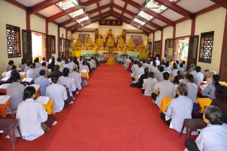 Chùa Bằng: Khai kinh Vạn Phật đầu năm Bính Thân