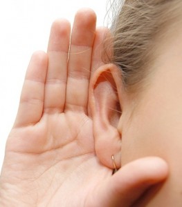 Làm chủ căn tai để tâm thanh tịnh