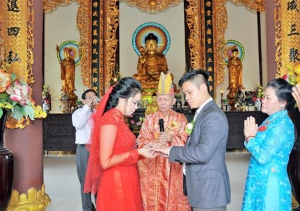 Lễ hằng thuận tại chùa Hải Hội