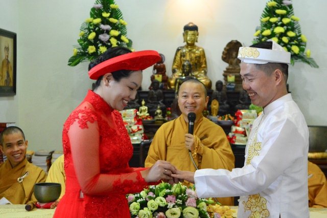 Lễ hằng thuận của hai Phật tử tại chùa Giác Ngộ