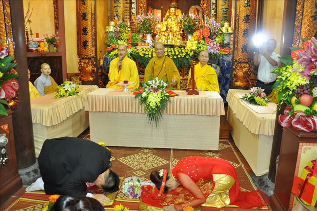 Lễ hằng thuận tại chùa Lý Triều Quốc Sư