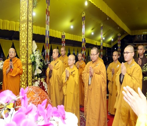 Các phái đoàn viếng tang lễ Cố Hòa thượng Thích Quang Đạo ngày 17/7