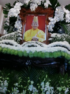 Lời tiễn đưa từ những ký ức truân chuyên