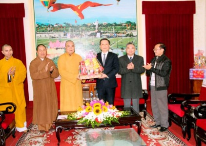 Phật giáo Nghệ An chúc tết các cơ qua tỉnh