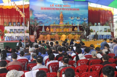 Lễ cầu siêu các nạn nhân bị thiệt mạng do thiên tai tại Quảng Ninh