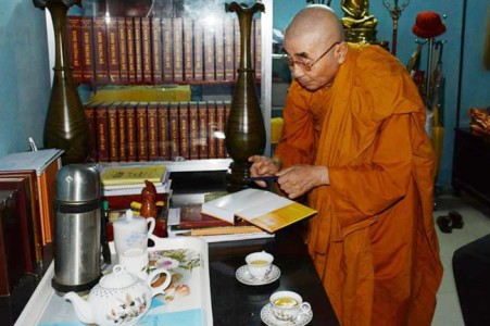 Hai giờ quý giá bên Hòa thượng Thích Giác Quang