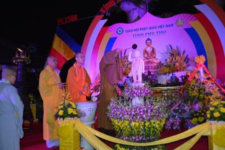Một số hoạt động của PG Phú Thọ hướng về đại lễ Phật đản PL.2560