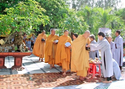 Khánh Hòa: Chùa Phước Thọ, chùa Linh Sơn Pháp Ấn tổ chức khóa tu một ngày an lạc 
