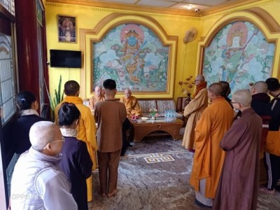 HT.Thích Minh Thông cùng HT.Thích Lệ Trang thăm chùa Viên Giác tại Bồ Đề Đạo Tràng