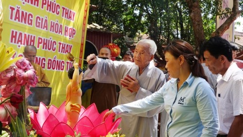 Hà Tĩnh: Ngôi chùa miền biển Yên Lạc kính mừng Phật đản