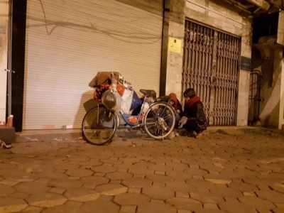 CLB yêu sách Thái Hà với một đêm đi phát quà và những trải nghiệm quá nhiều cảm xúc