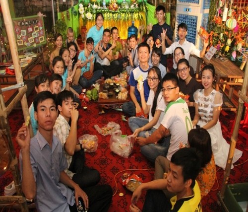 Thái Bình: Đêm hội trăng rằm tại chùa Từ Xuyên