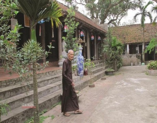 Cuộc phỏng vấn trực tiếp với Đức Pháp chủ GHPGVN - Đại lão Hoà thượng Thích Phổ Tuệ