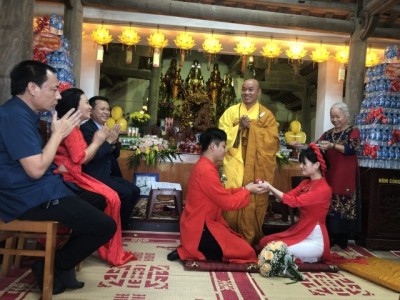 Ninh Bình: Lễ hằng thuận ấm áp tại chùa Bích Thượng