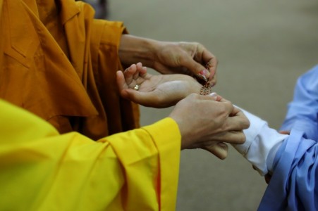 Niềm hỷ lạc trong lễ hằng thuận tại chùa Hòa Phúc