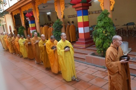 Phú Thọ: Lễ tạ pháp nội bộ khóa An cư Kiết hạ PL 2561