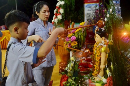 Hà Tĩnh: Các chùa tổ chức đại lễ Phật đản PL 2564 (Phần 2)