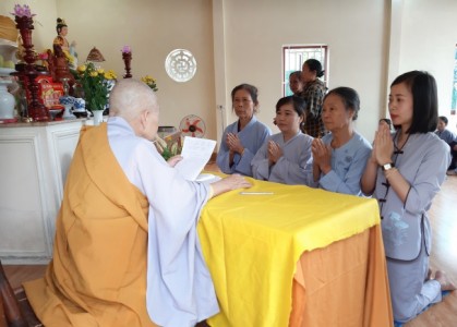 Hà Tĩnh: Lễ Quy y Tam bảo tại chùa Yên Lạc