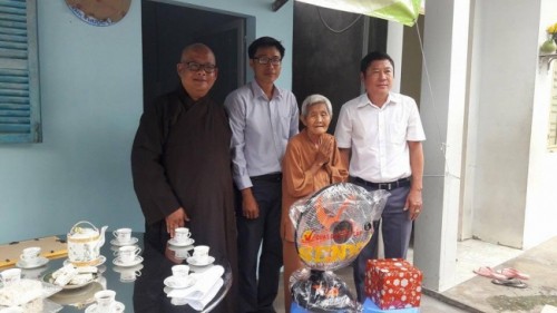 Đồng Tháp: Bàn giao nhà tình thương cho phụ nữ đơn thân