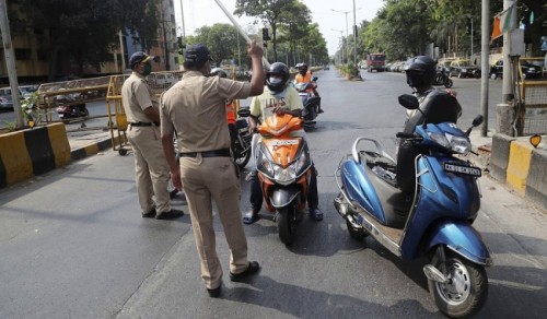 Lệnh phong tỏa ở Ấn Độ nguy cơ thành 'thảm họa nhân đạo'