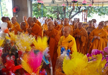 Tưởng niệm 64 năm ngày Tổ sư Minh Đăng Quang vắng bóng